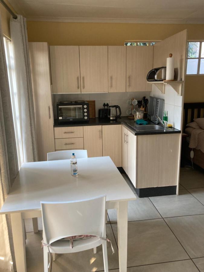 Margaret'S Place Johannesburg Ngoại thất bức ảnh