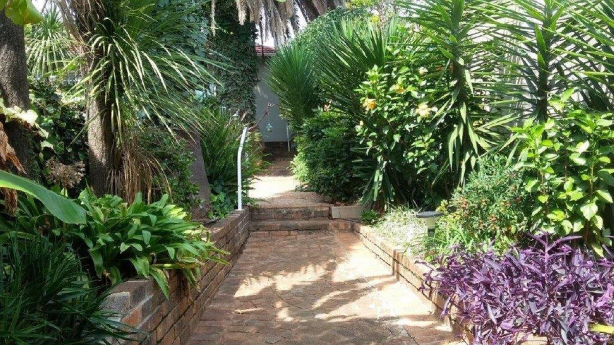 Margaret'S Place Johannesburg Ngoại thất bức ảnh